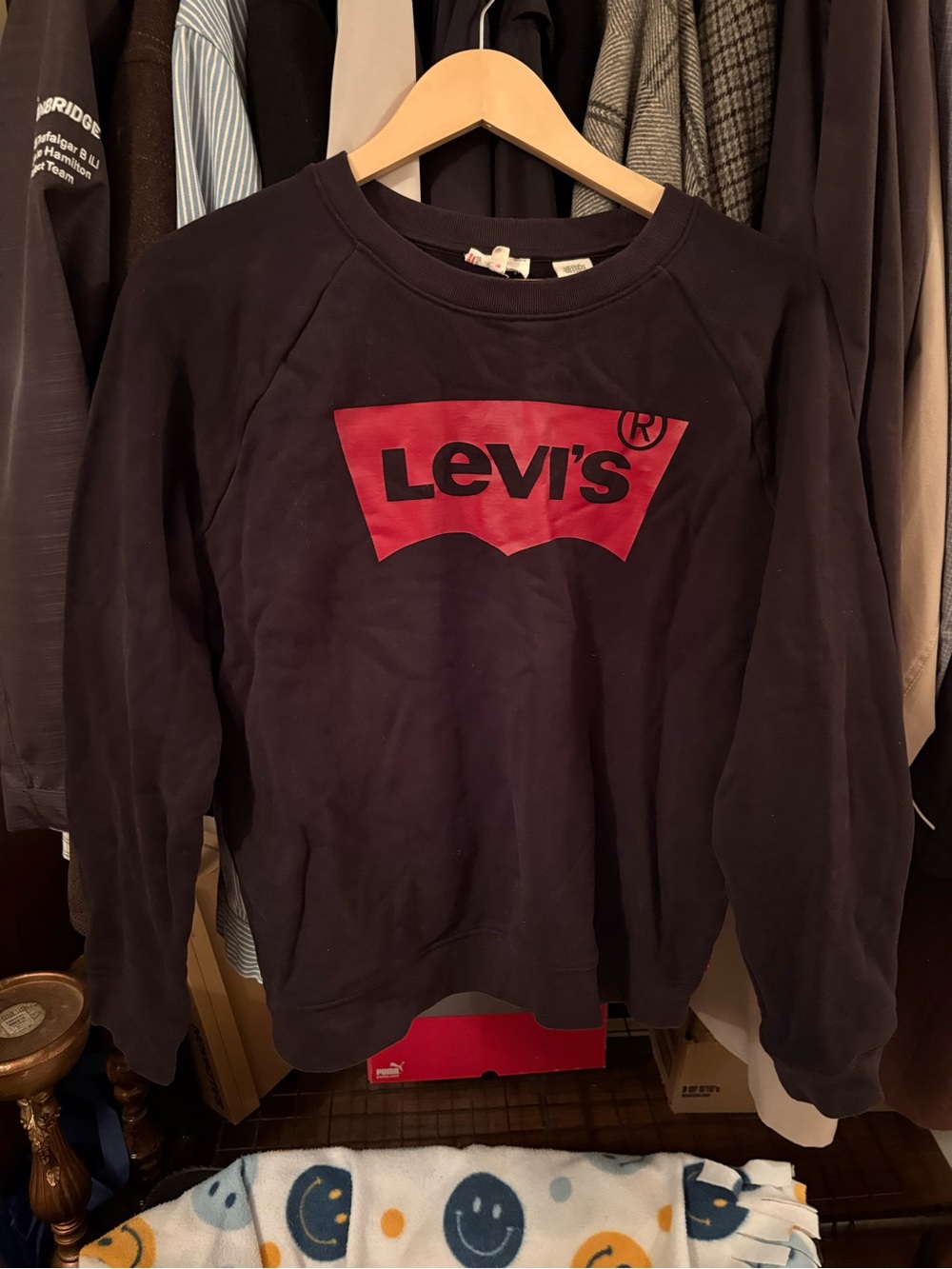 Levi's Men's Black Crewneck Sweatshirt with Red Logo
